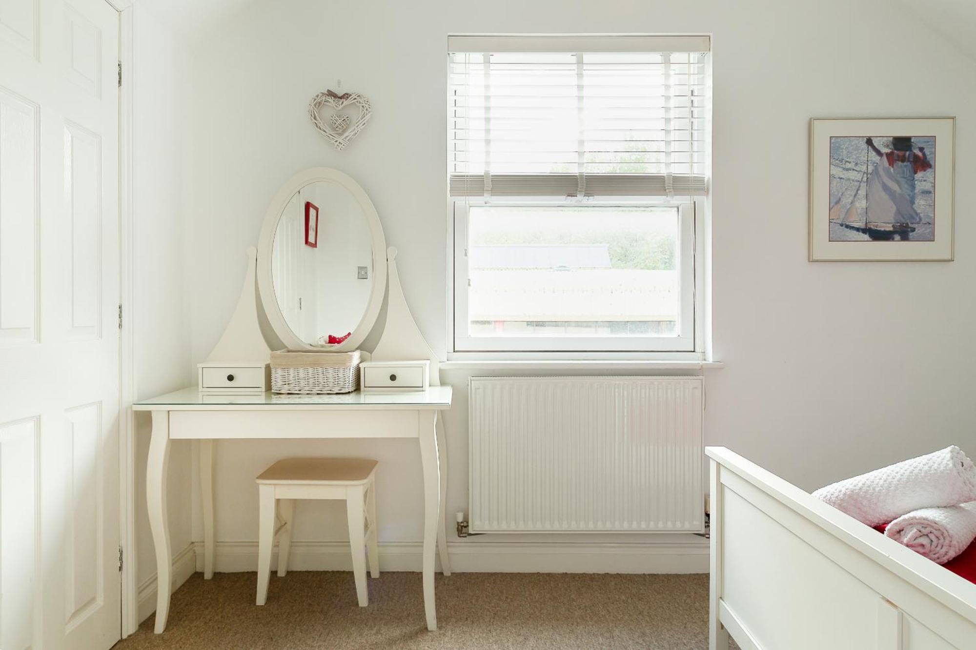 Bath Breaks Apartments Room photo