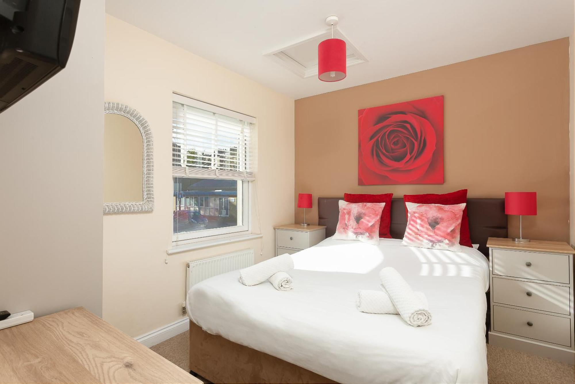 Bath Breaks Apartments Room photo